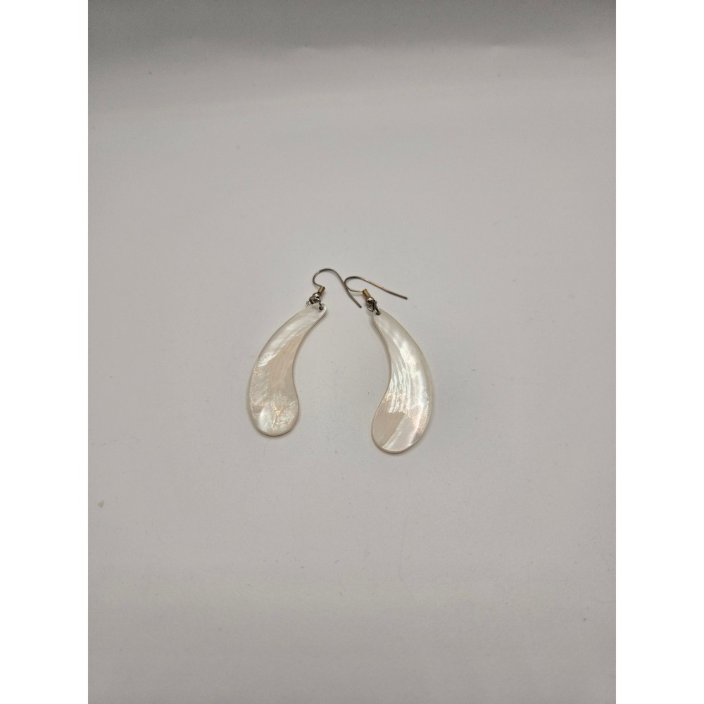 Mother of Pearl Shell Dangle Earrings Iridescent Curved Petal Silver Tone Hooks